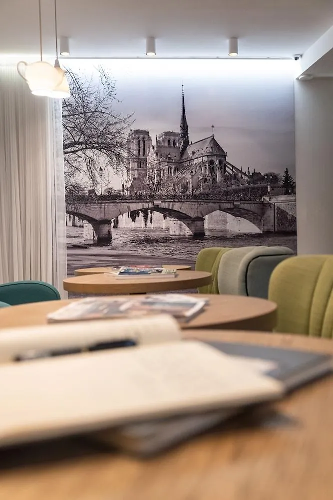 1er Etage Marais 3* Paris